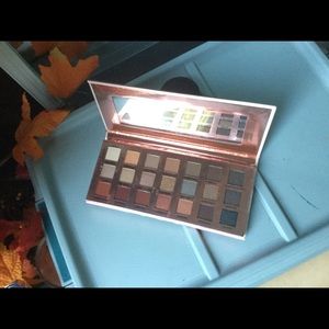 Espresso yourself eyeshadow palette